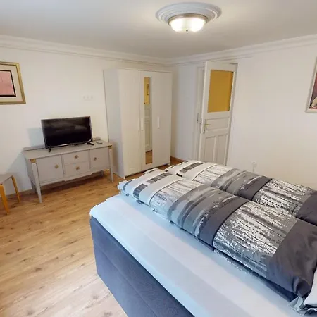 Family 公寓 米什科尔茨