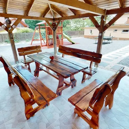 Family Apartamento Miskolc